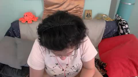 Everly online show from 10/31/25, 04:57