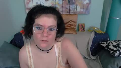 Everly online show from 11/08/25, 12:05