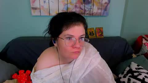 Everly online show from 03/25/26, 04:29