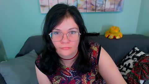Snapshot of everly_rays chatting on 05/15/26, 02:13 Everly online show from 05/15/26, 02:13