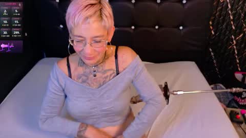 everlyn_sexx online show from 03/19/26, 12:31