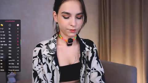 Snapshot of evervessi chatting on 10/03/25, 02:41 Anita online show from 10/03/25, 02:41