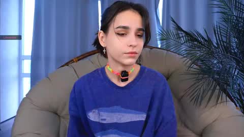 Snapshot of evervessi chatting on 10/05/25, 04:44 Anita online show from 10/05/25, 04:44