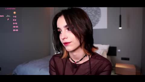 Snapshot of evervessi chatting on 10/13/25, 03:50 Anita online show from 10/13/25, 03:50