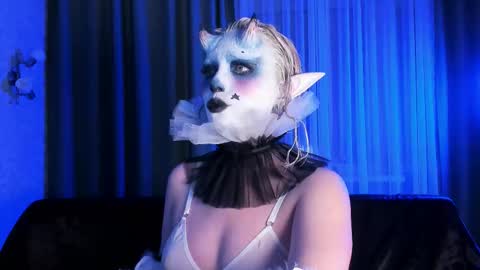 Forget me not eve on CB online show from 10/31/25, 05:47