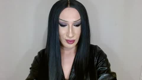 Snapshot of evezephira chatting on 09/25/25, 06:33 Supreme Maestra online show from 09/25/25, 06:33