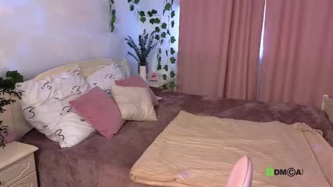 Snapshot of evi_brook chatting on 09/27/25, 09:47 evi_brook online show from 09/27/25, 09:47