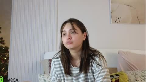 evi_woow online show from 12/01/24, 11:58