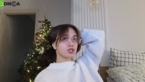 evi_woow online show from 01/12/25, 08:57