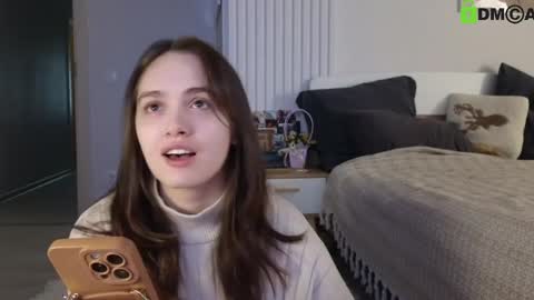 evi_woow online show from 03/11/25, 02:32