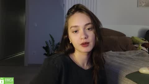 evi_woow online show from 10/09/25, 01:03
