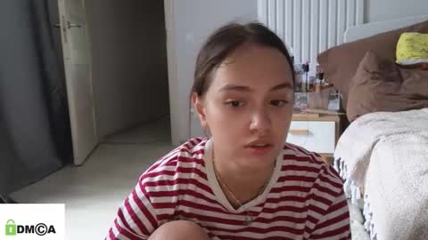 evi_woow online show from 02/28/26, 11:22