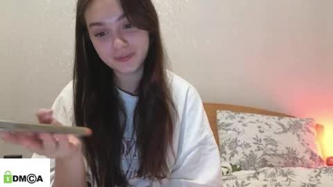 evi_woow online show from 05/23/26, 09:52