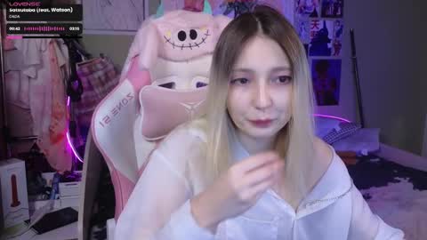 Evie online show from 01/13/25, 02:07