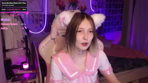 Evie online show from 09/19/25, 12:34