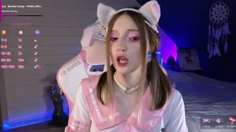 Evie online show from 06/22/26, 09:12