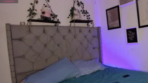 Ivi Alejandra  online show from 02/11/26, 01:32