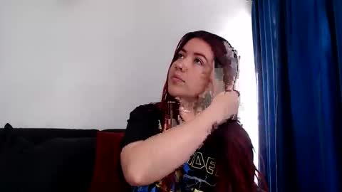 Snapshot of evilheart_69 chatting on 11/12/25, 05:24 evilheart_69 online show from 11/12/25, 05:24