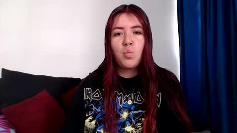 Snapshot of evilheart_69 chatting on 11/20/25, 02:50 evilheart_69 online show from 11/20/25, 02:50