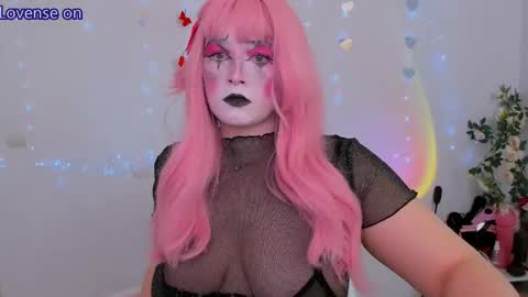 evilla_brill online show from 05/28/26, 08:55