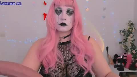 evilla_brill online show from 05/31/26, 09:49