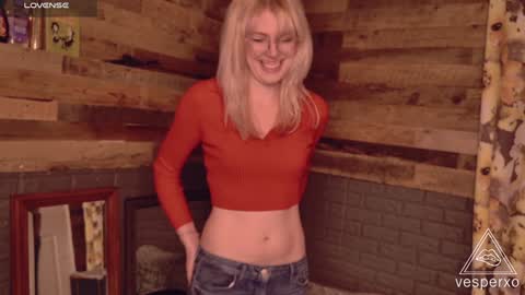 Snapshot of evilvillainess chatting on 01/31/25, 01:12 Vesper - online show from 01/31/25, 01:12