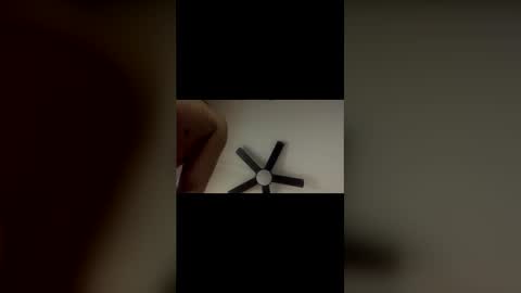 Snapshot of evindeva99 chatting on 03/15/26, 11:44 evindeva99 online show from 03/15/26, 11:44