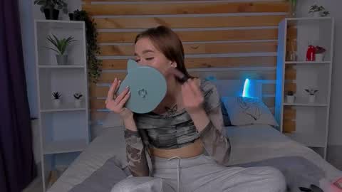 Evis online show from 03/03/26, 01:23