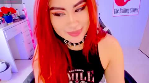 Snapshot of evva_foxxy chatting on 01/29/25, 03:15 evva_foxxy online show from 01/29/25, 03:15