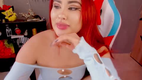 Snapshot of evva_foxxy chatting on 03/08/25, 01:25 evva_foxxy online show from 03/08/25, 01:25