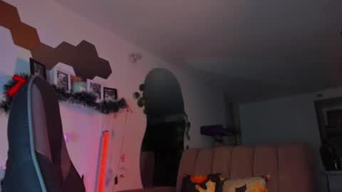 EVY online show from 01/07/26, 02:14