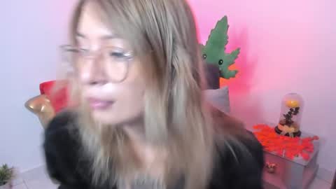 evyei online show from 12/31/24, 04:14