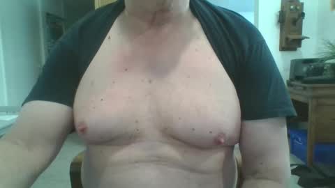 was excitablyguy hacked online show from 02/08/25, 06:44