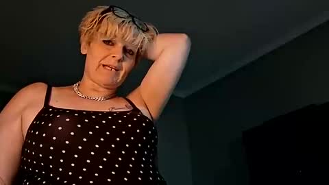 Snapshot of excitmama chatting on 02/28/26, 05:52 excitmama online show from 02/28/26, 05:52