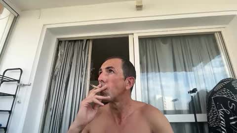 Snapshot of exhibitionist_30 chatting on 05/07/26, 08:09 exhibitionist_30 online show from 05/07/26, 08:09