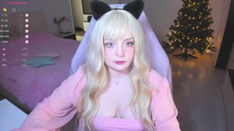 Snapshot of exhoneyangel chatting on 12/28/24, 07:22 Amy online show from 12/28/24, 07:22