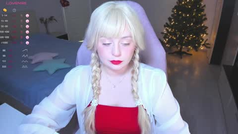 Snapshot of exhoneyangel chatting on 12/30/24, 08:21 Amy online show from 12/30/24, 08:21