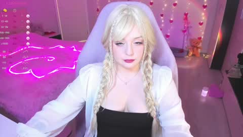 Snapshot of exhoneyangel chatting on 02/10/25, 09:14 Amy online show from 02/10/25, 09:14