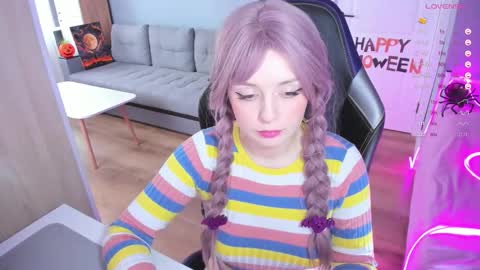 Snapshot of exhoneyangel chatting on 11/02/25, 11:45 Amy online show from 11/02/25, 11:45