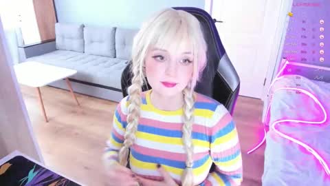 Snapshot of exhoneyangel chatting on 02/26/26, 10:47 Amy online show from 02/26/26, 10:47