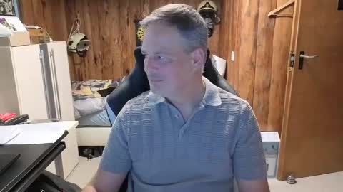 exibe1219 online show from 02/11/25, 10:48