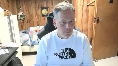 exibe1219 online show from 10/23/25, 12:48