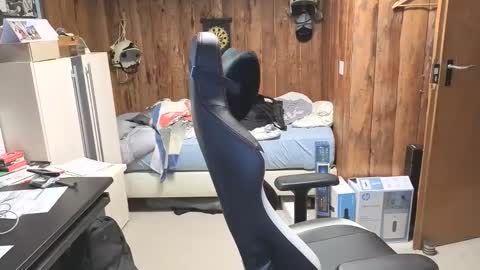 exibe1219 online show from 11/13/25, 02:38