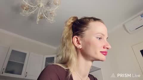 Snapshot of eximi chatting on 02/27/26, 09:26 eximi online show from 02/27/26, 09:26