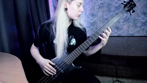 Snapshot of exorty chatting on 02/14/26, 04:09 my real name is Irene but Exo is oke too online show from 02/14/26, 04:09