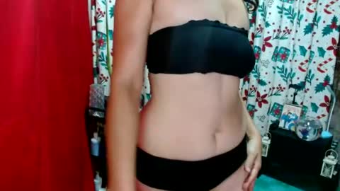 Snapshot of exotic_asian143 chatting on 04/21/26, 02:51 I am JOCELYN online show from 04/21/26, 02:51