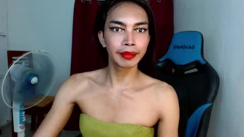 Snapshot of exotic_blacklixexx69 chatting on 02/26/25, 10:15 Lixe online show from 02/26/25, 10:15