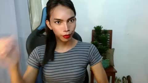 Snapshot of exotic_blacklixexx69 chatting on 03/11/25, 07:04 Lixe online show from 03/11/25, 07:04