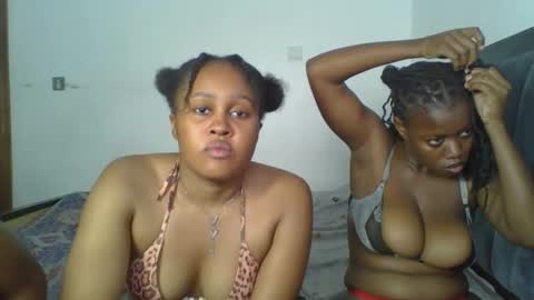 Snapshot of exotic_cutiee chatting on 05/02/26, 01:43 exotic_cutiee online show from 05/02/26, 01:43