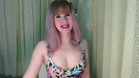 Snapshot of exoticbabes chatting on 12/19/24, 01:18 exoticbabes online show from 12/19/24, 01:18